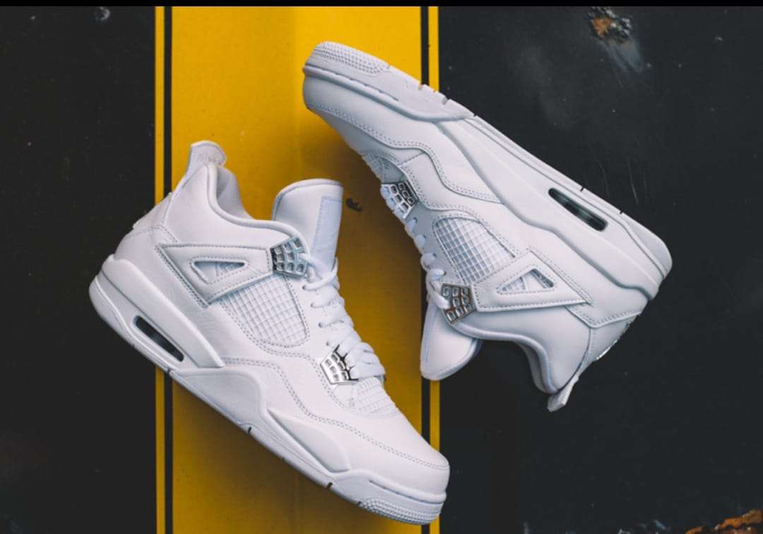 Jordan 4 White