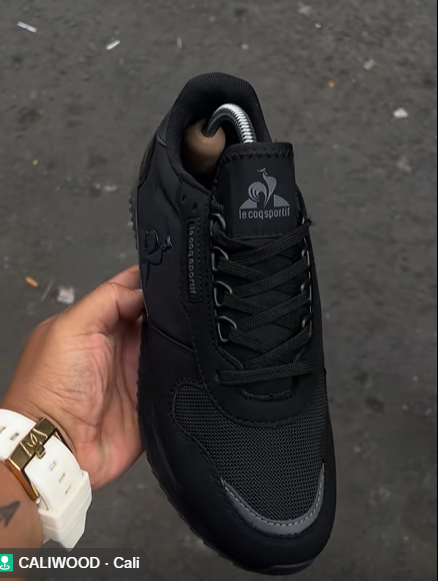 Le coq sportif full negro