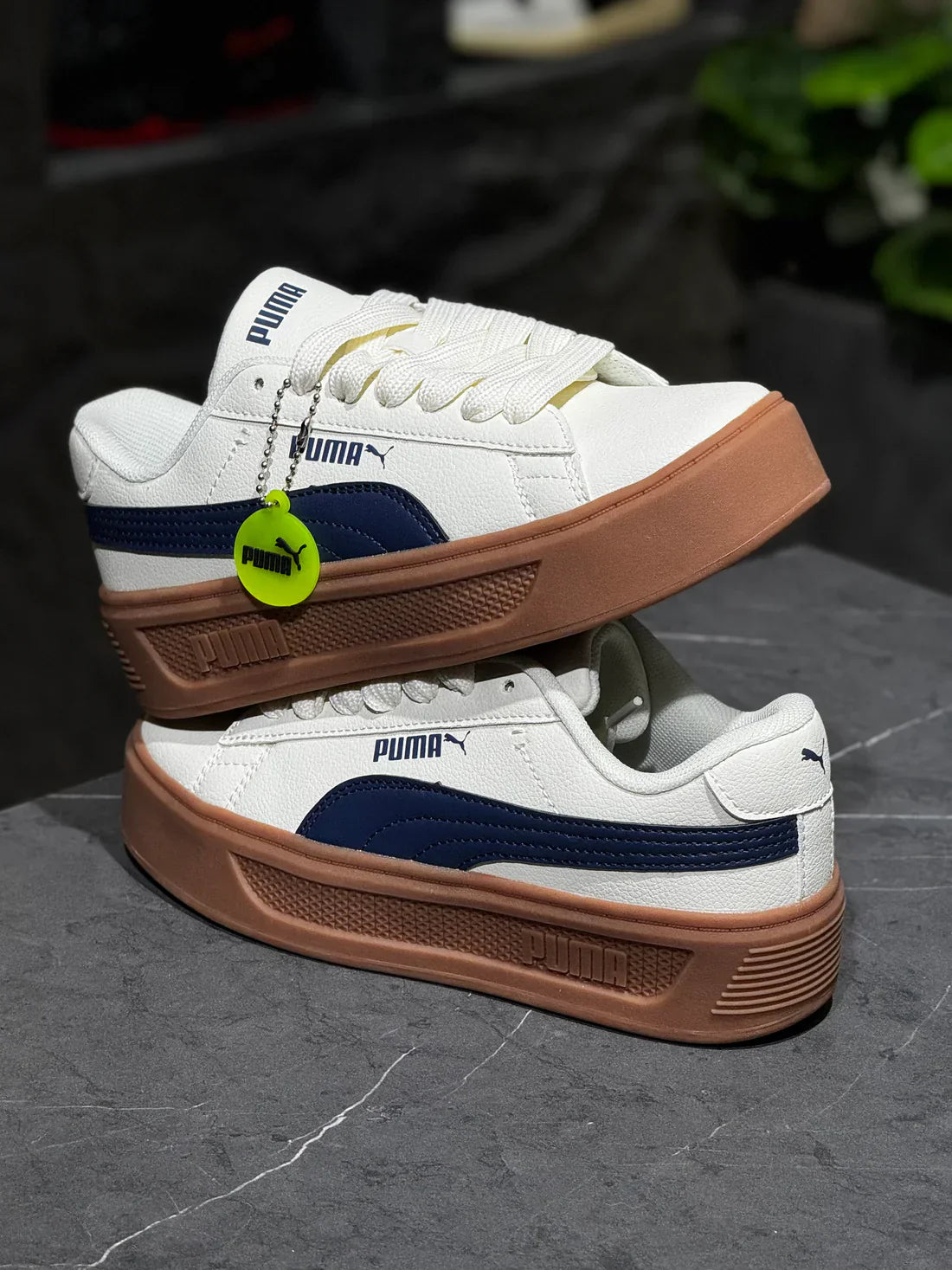 Puma Smash Platform v3