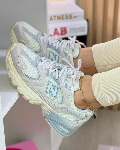 New Balance 530 Beige