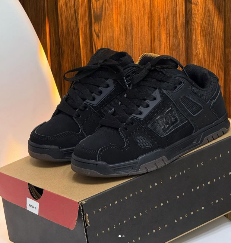 DC Men's Stag Low Top Black