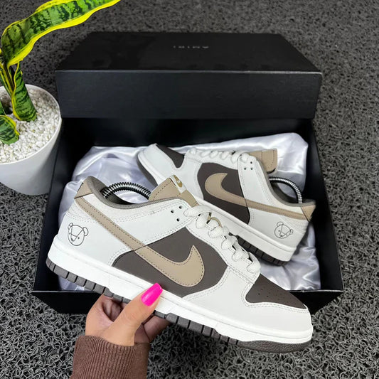 Nike SB Dunk "Osito"
