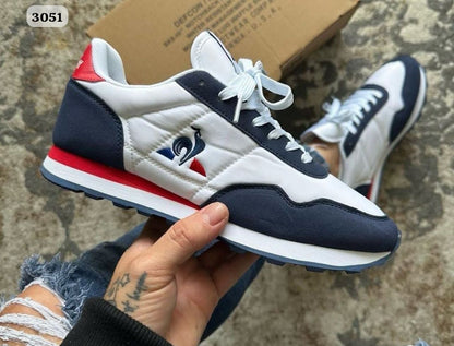 Le Coq Sportif Blanco y Azul