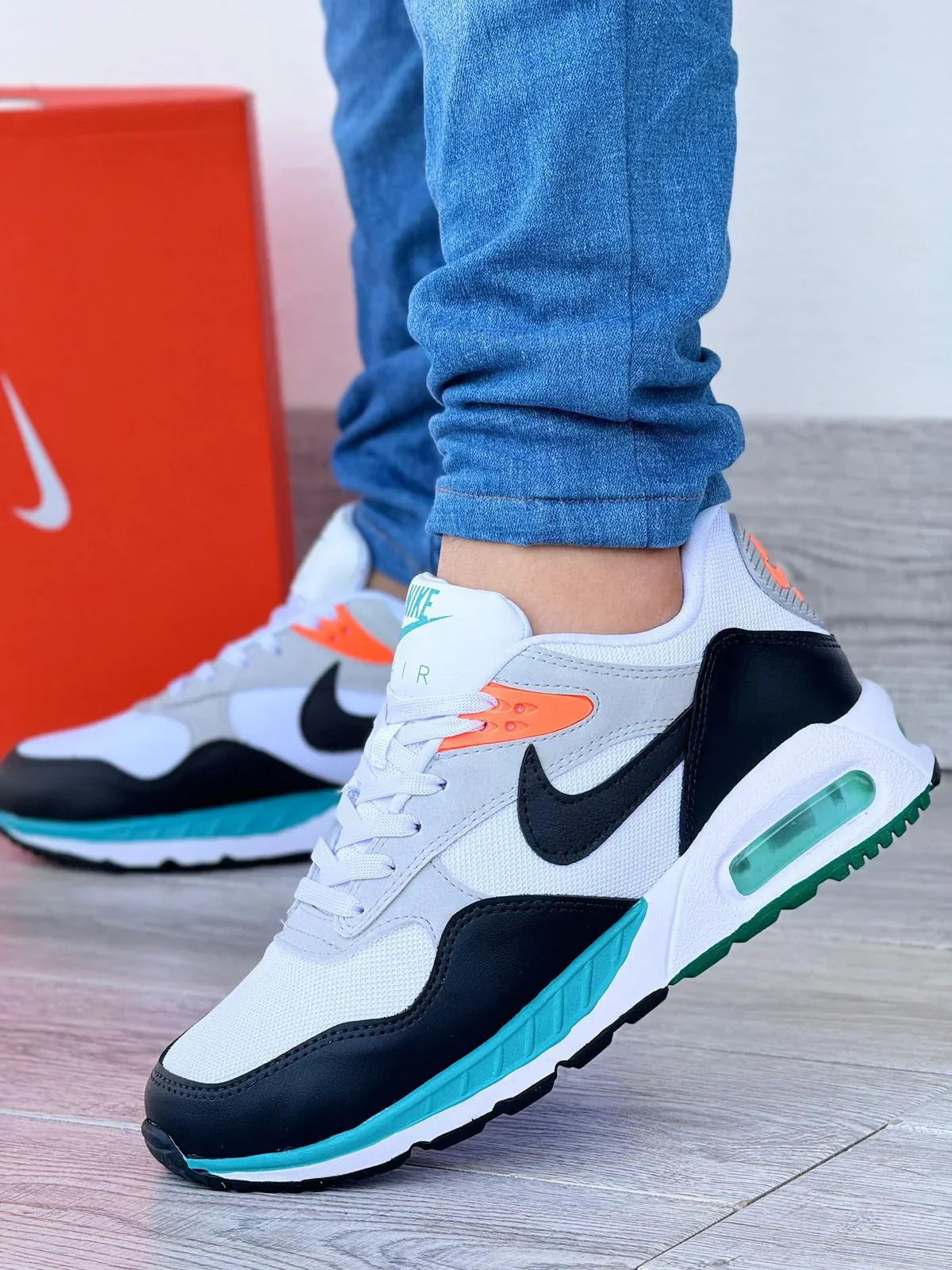 Nike Air Max Correlate